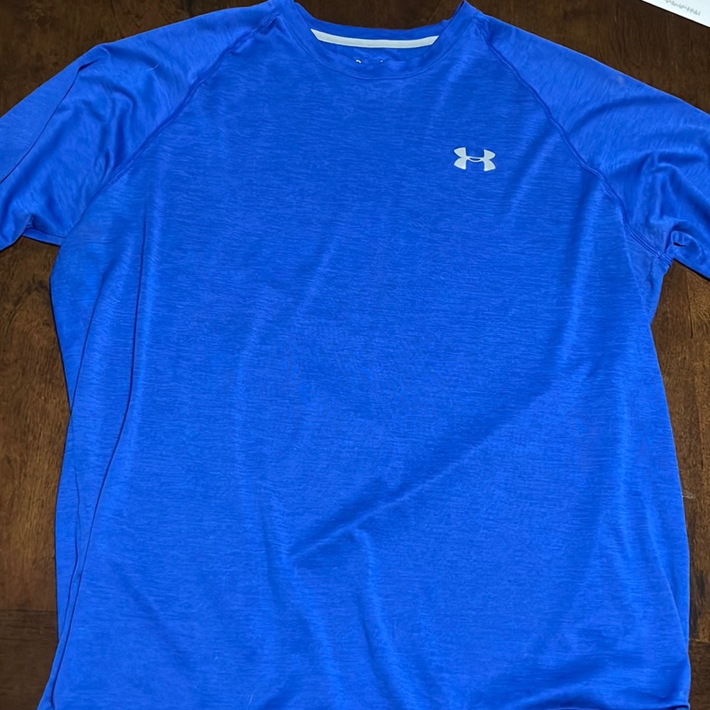 Under Armour Mens T Shirt